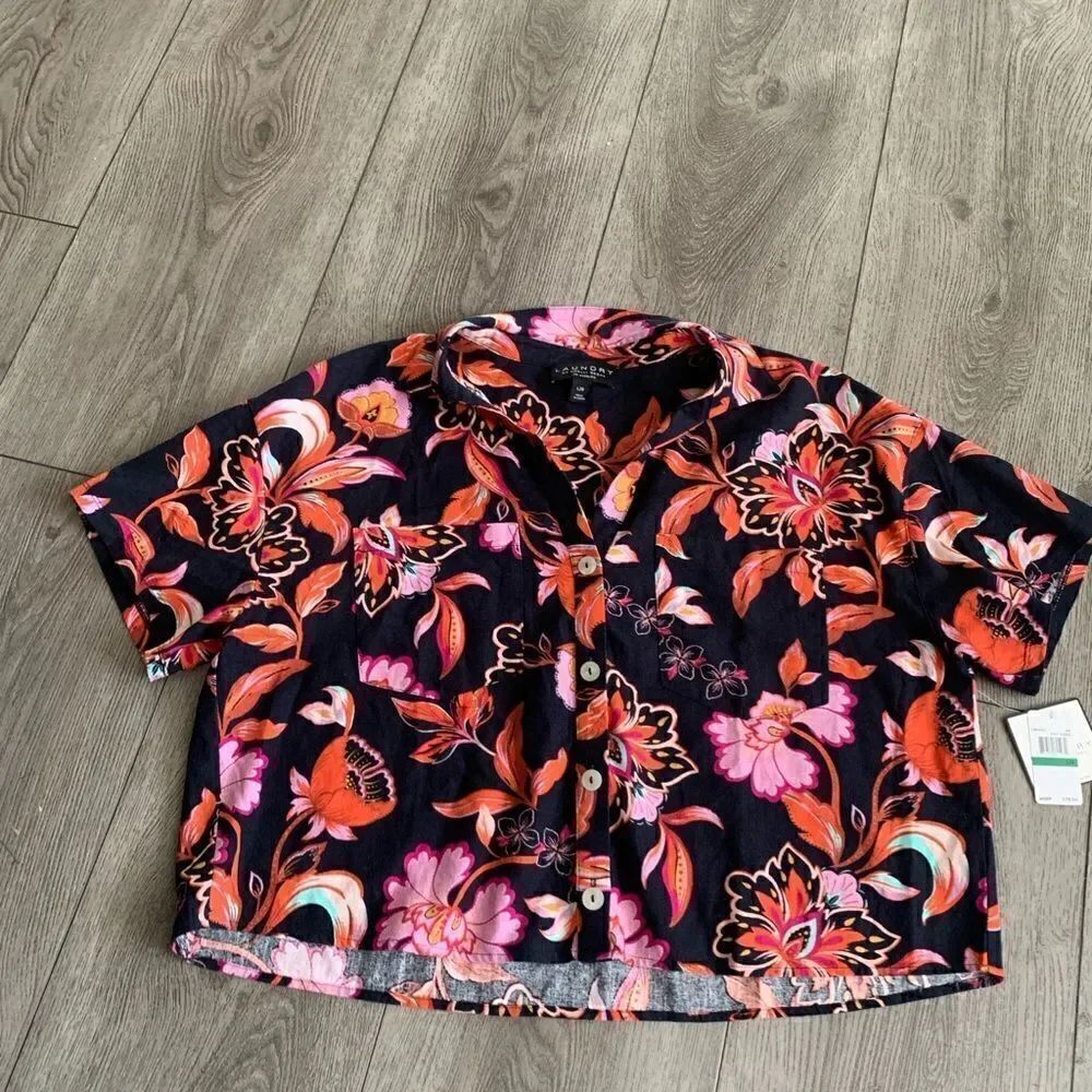 Laundry by Shelli Segal Navy floral crop top linen blend shirt